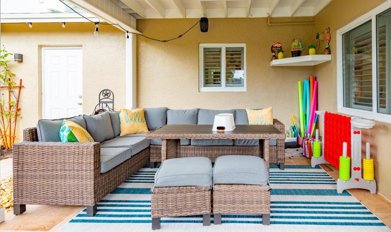 Colorful Home - Pool - Game Room - Basketball Court - Bbq & More Fort Lauderdale Exterior photo